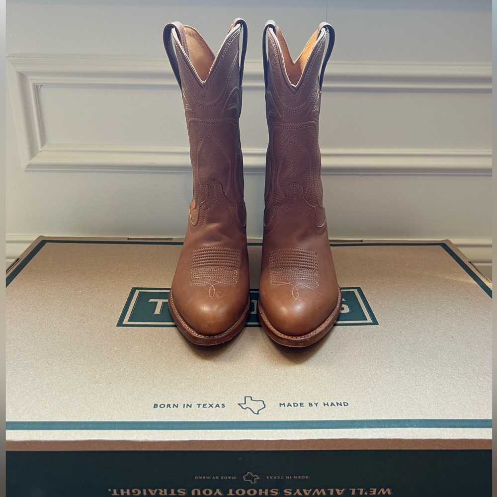 TECOVAS Jamie Cowgirl Boots in Caramel Bovine